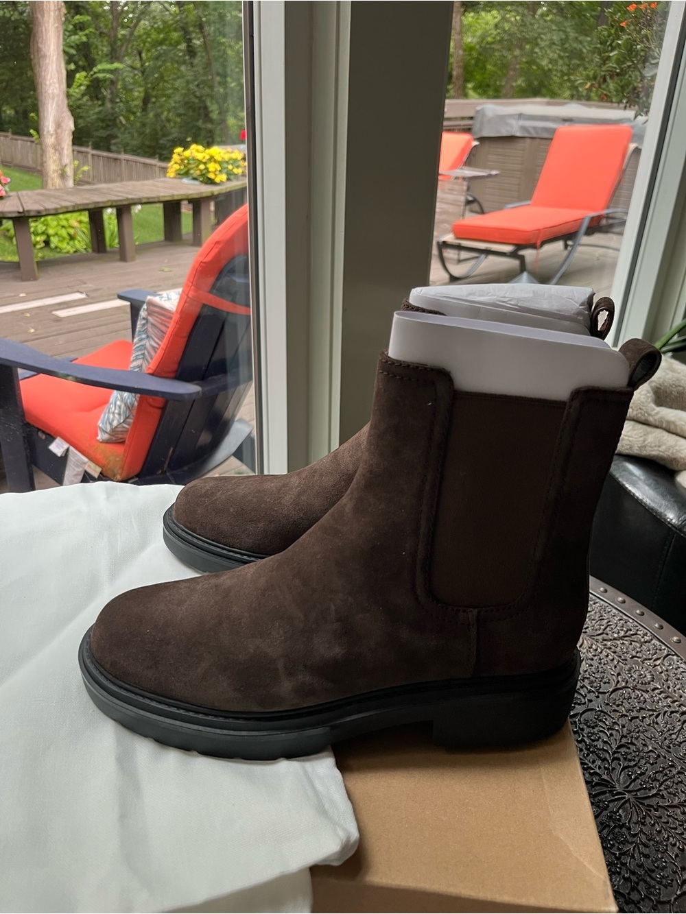 VINCE PINECREST II SUEDE LUG SOLE BOOTS TRUFFLE 9.5 - Picture 7 of 12